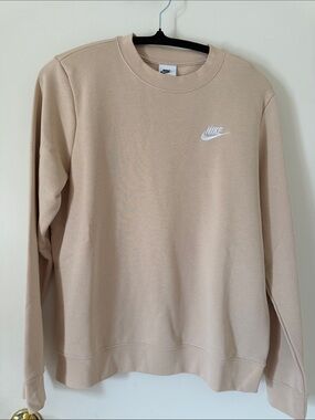Nike Women’s Crewneck Sweatshirt - Tan